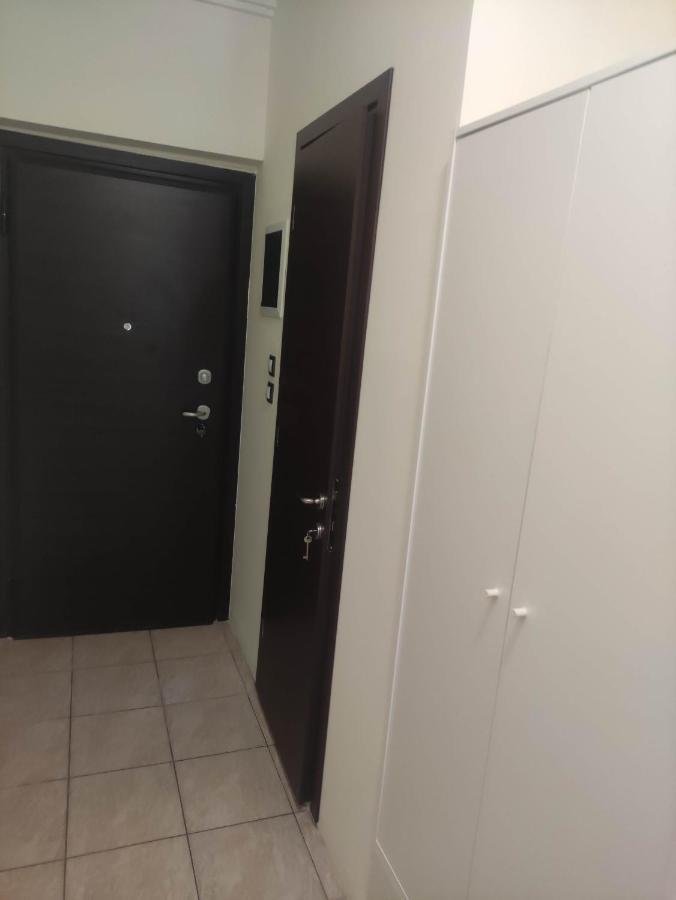 G M 3 Rooms Kentpo In The Heart Of The City Лариса Екстер'єр фото