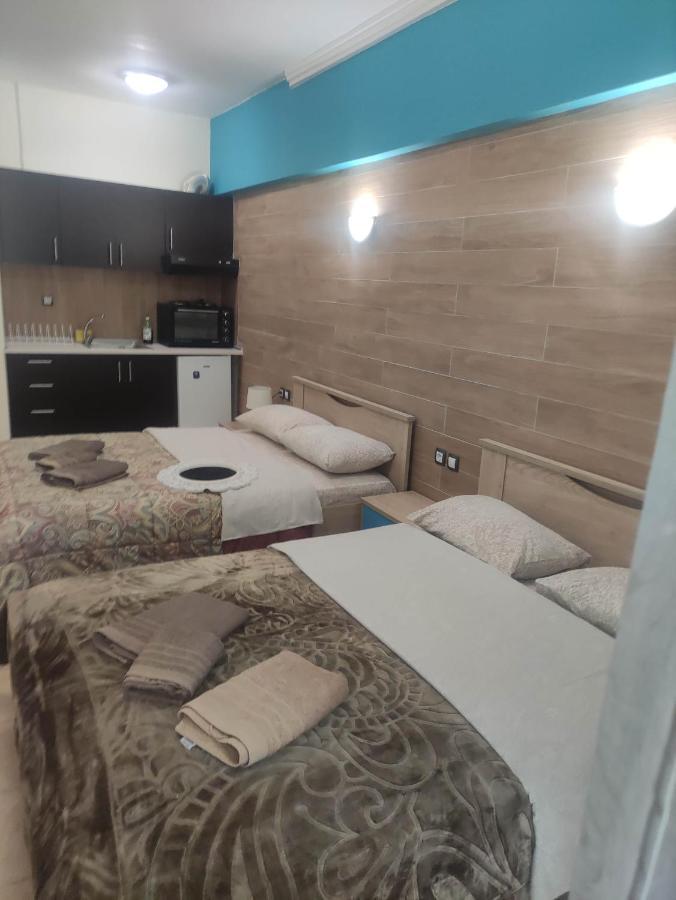 G M 3 Rooms Kentpo In The Heart Of The City Лариса Екстер'єр фото
